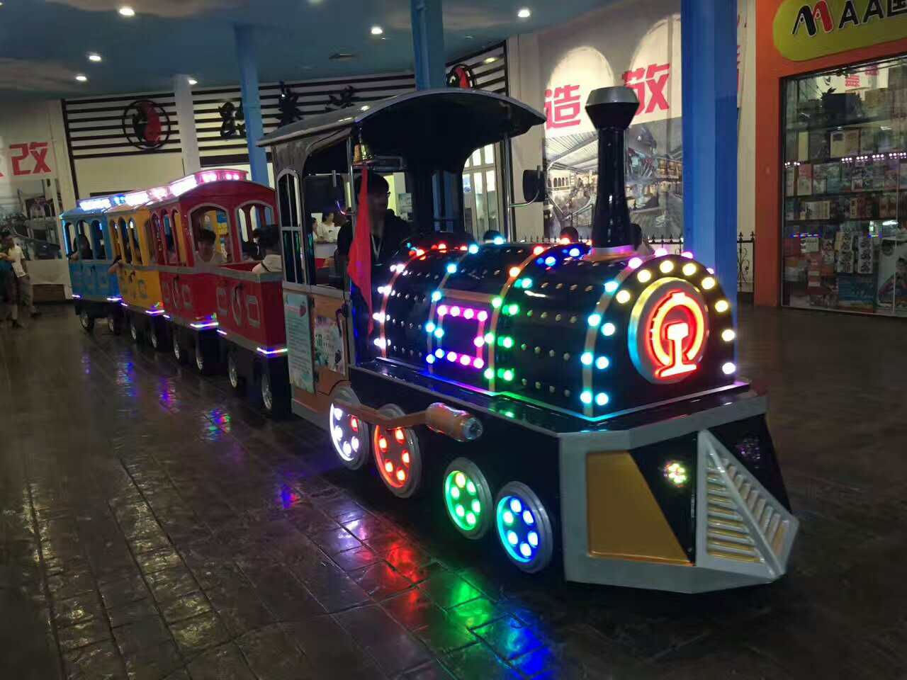 無軌觀光小火車價格,無軌觀光小火車廠家,無軌觀光小火車多少錢 無軌觀光小火車價格,無軌觀光小火車廠家,無軌觀光小火車多少錢